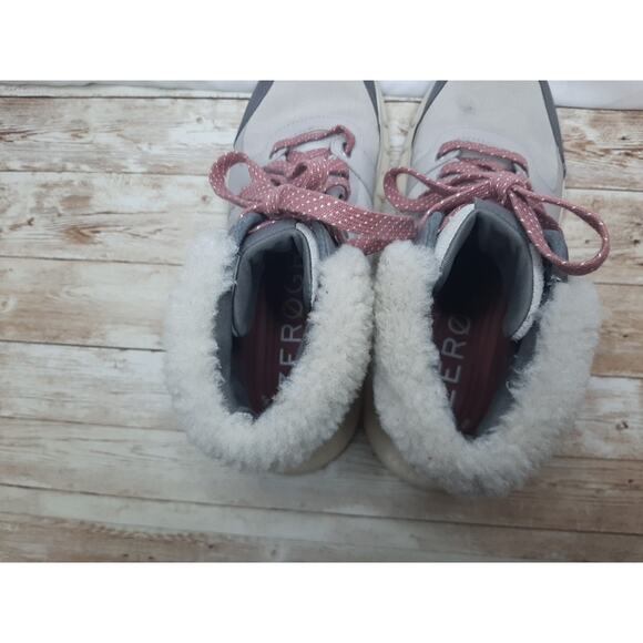 Cole Haan Womens Size 8B Zerogrand Flex Water Resistant Boot Gray W22568 - Picture 10 of 10